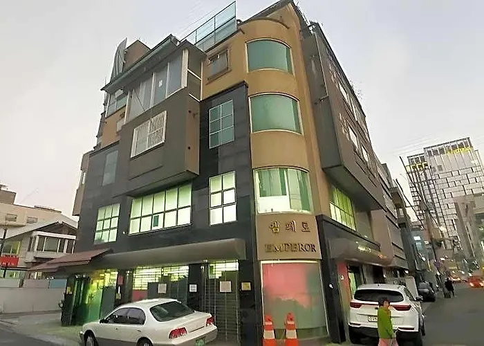 The Blossom Yeonnam 2* Seoul