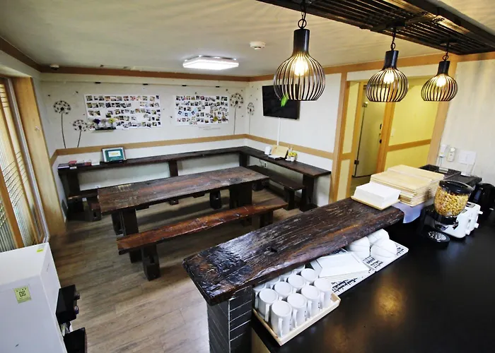 Gasthof The Blossom Yeonnam 2*
